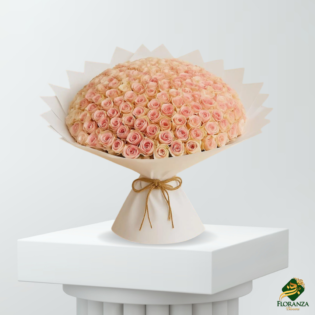 Beautiful roses floral arrangements